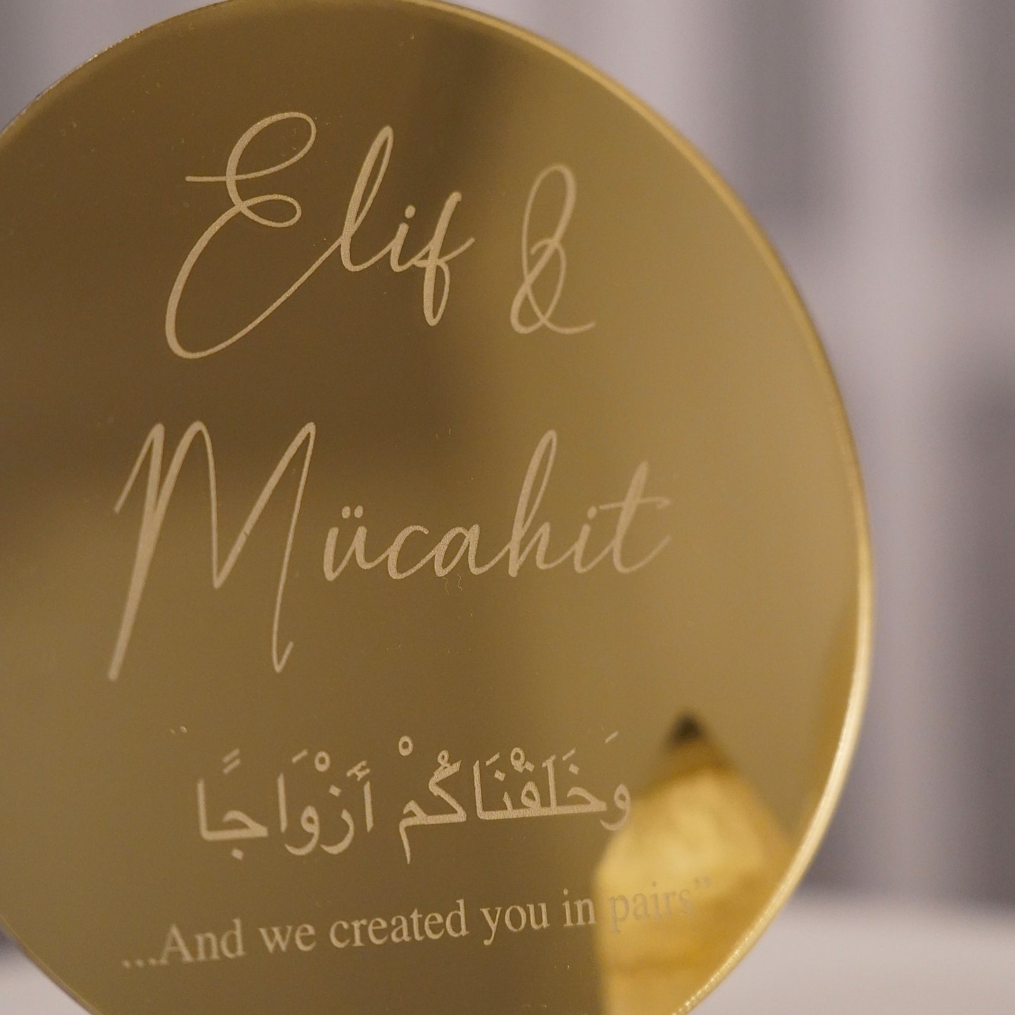 Gold Tischaufsteller Rund Personalisierbar