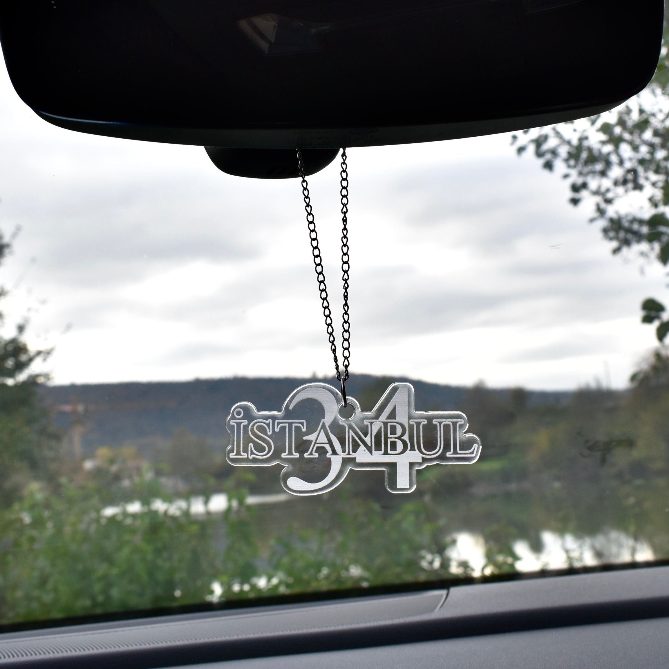 34 İstanbul Autoduft